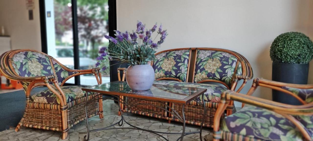 Hotel Villa Platani Riccione Zewnętrze zdjęcie